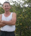 เดทติ้ง ชาย Australia ถึง Maryborough  Queensland : Leonard, 60 ปี